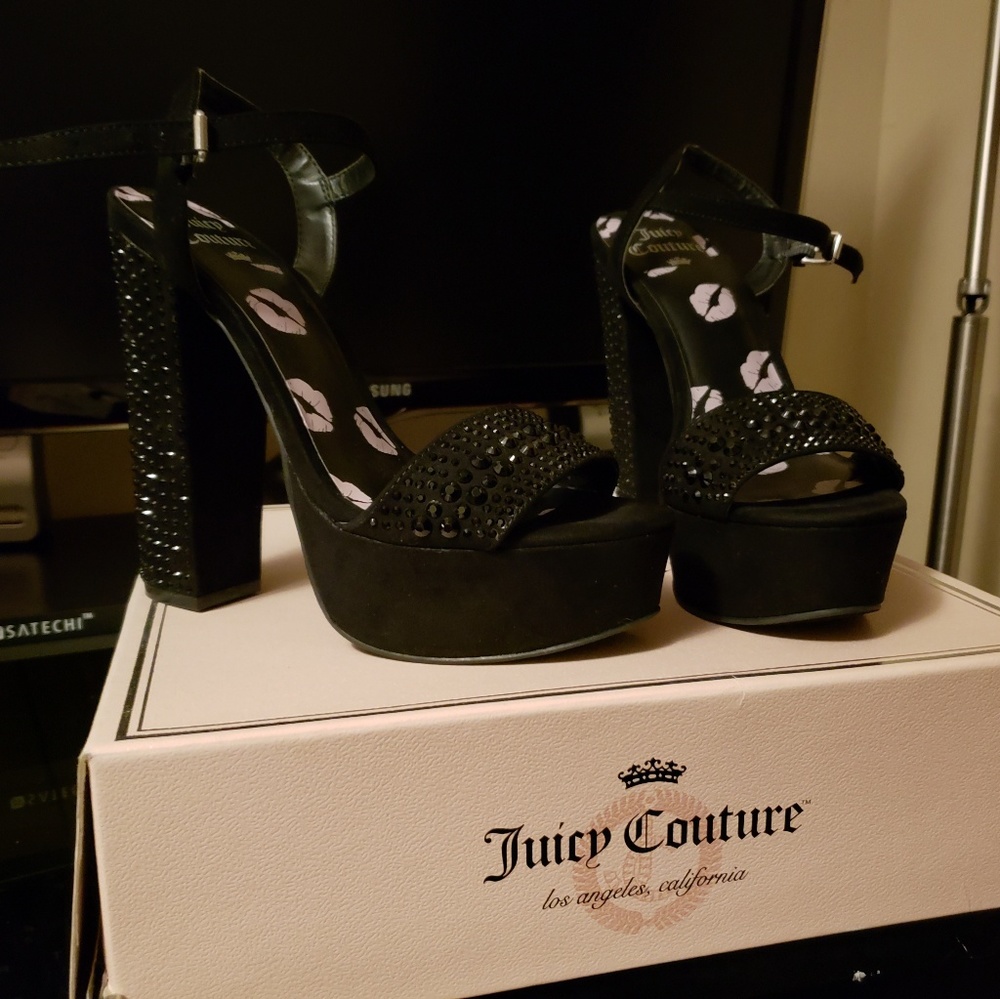 Juicy Couture black high heels
